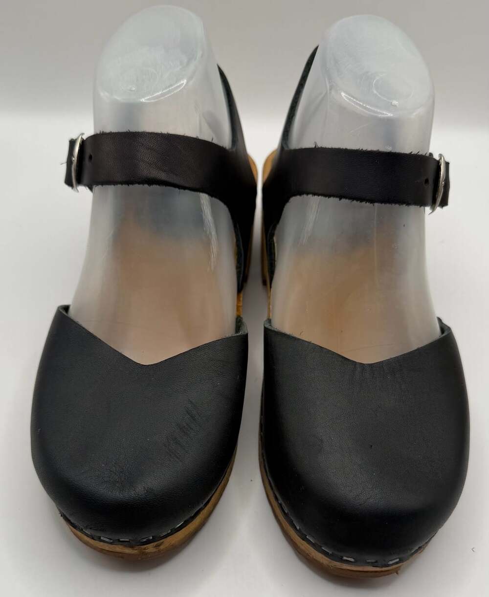 Swedish Hasbeens Black Leather Ankle Strap Wooden Clog Sandals Size 39